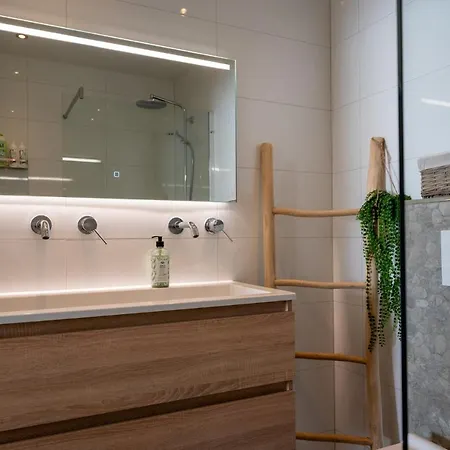 Ferienhaus Ohana - Private Garden - Close To Local Lake, Dunes And